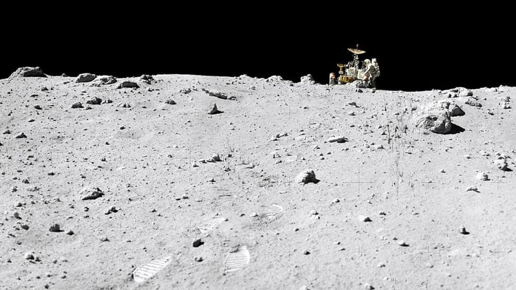 Los astronautas del Apollo 11 recogieron 21 kilos de roca lunar