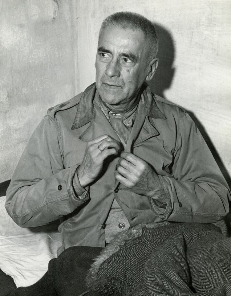 Wilhelm Frick en su celda en noviembre de 1945