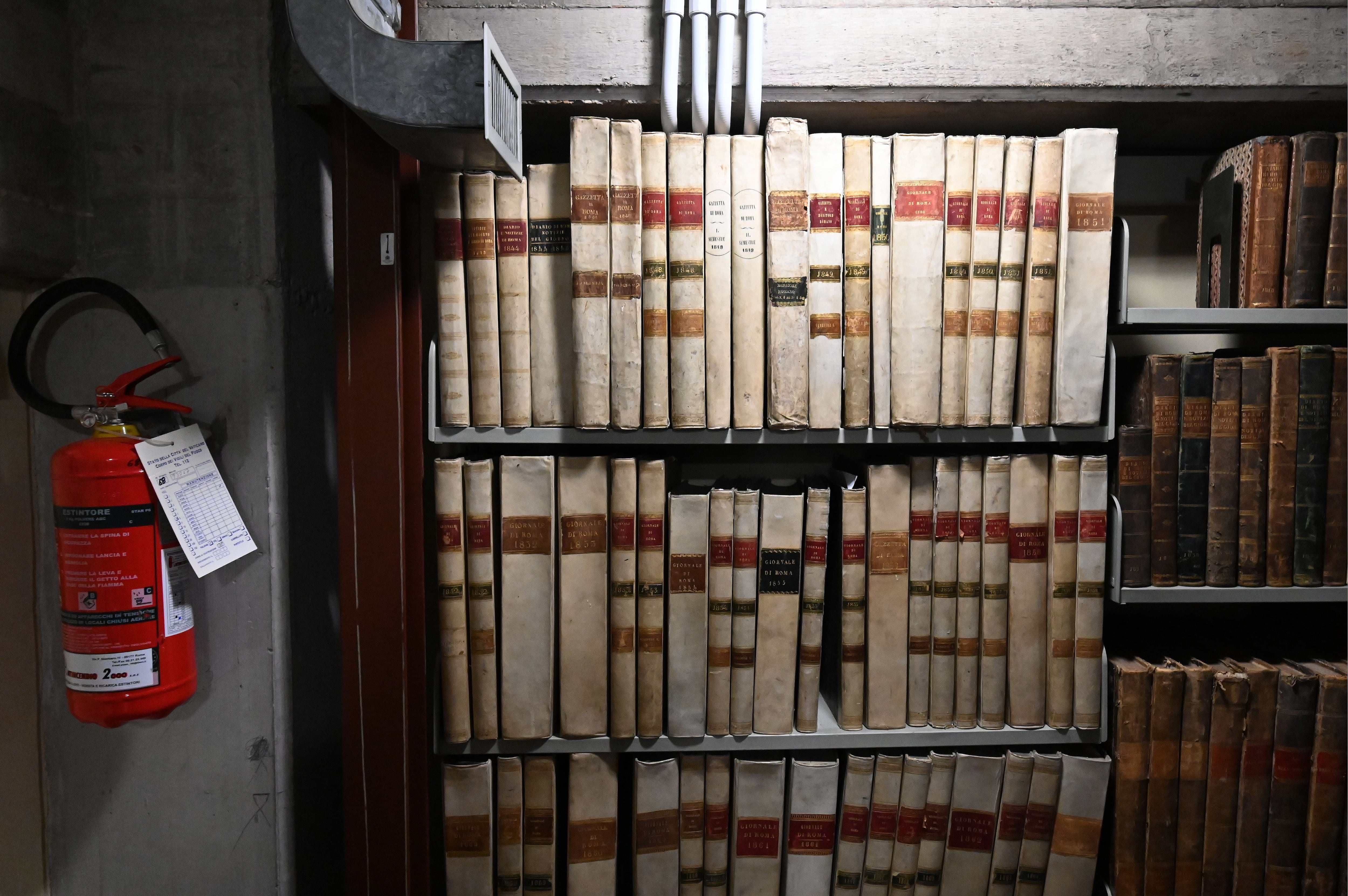 Cuando Juan Pablo II ordenó abrir los archivos secretos del Vaticano que  revelan la verdadera relación con Hitler - Infobae