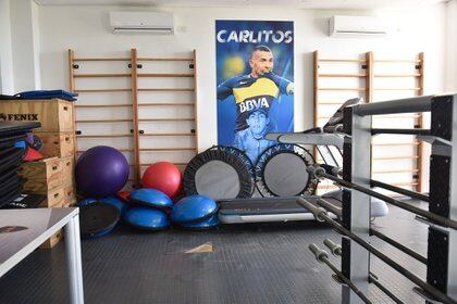 La pancarta de Carlos Tevez en el gimnasio 