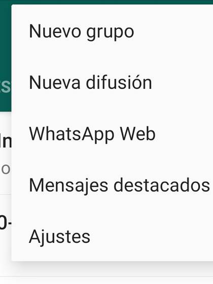 Presionar en los tres puntos y luego elegir la opción Ajustes. 