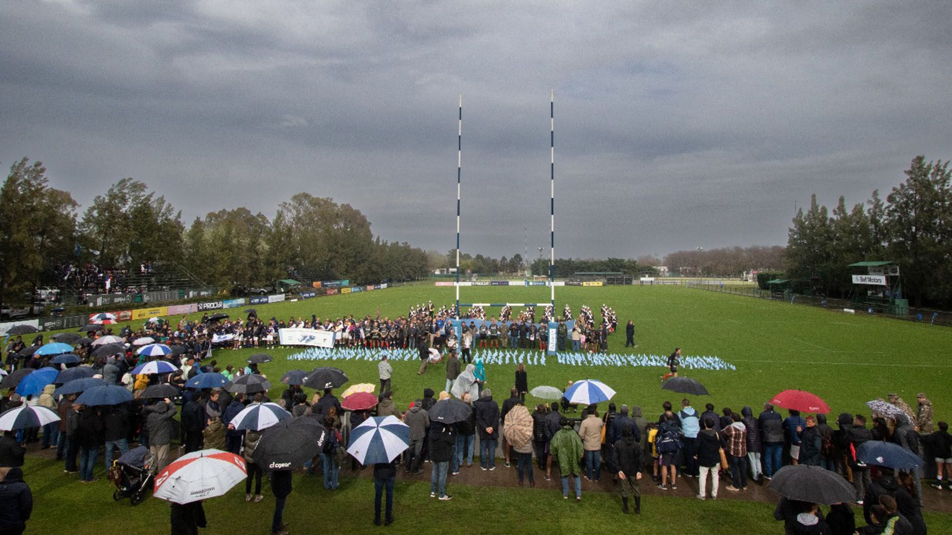 A pesar de la lluvia, el evento tuvo lugar en Estancias del Pilar este sábado por la mañana