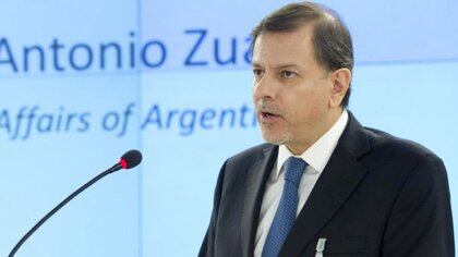 Zuain fue vicecanciller y secretario de Relaciones Exteriores por iniciativa y decisión de CFK a partir del 10 de diciembre de 2011