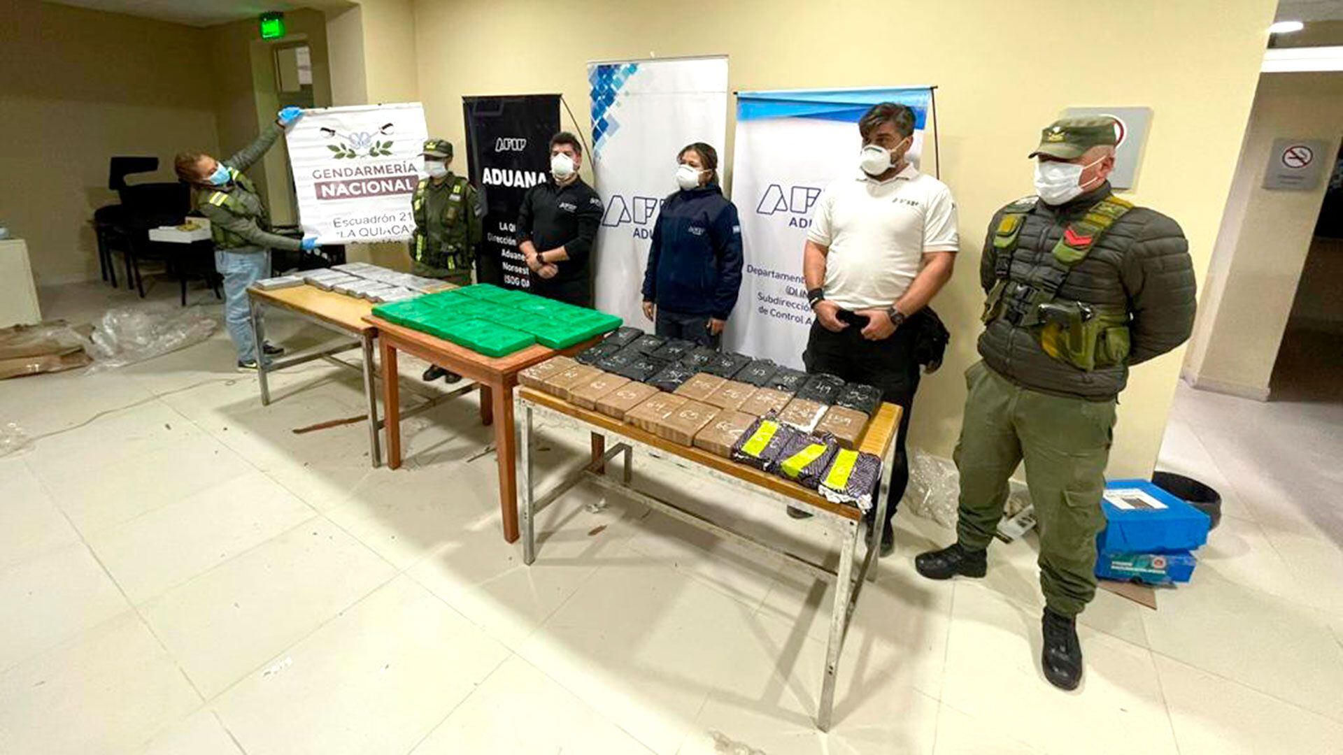Aduana-Narcotráfico-Cocaína-Bolivia-Muebles portada