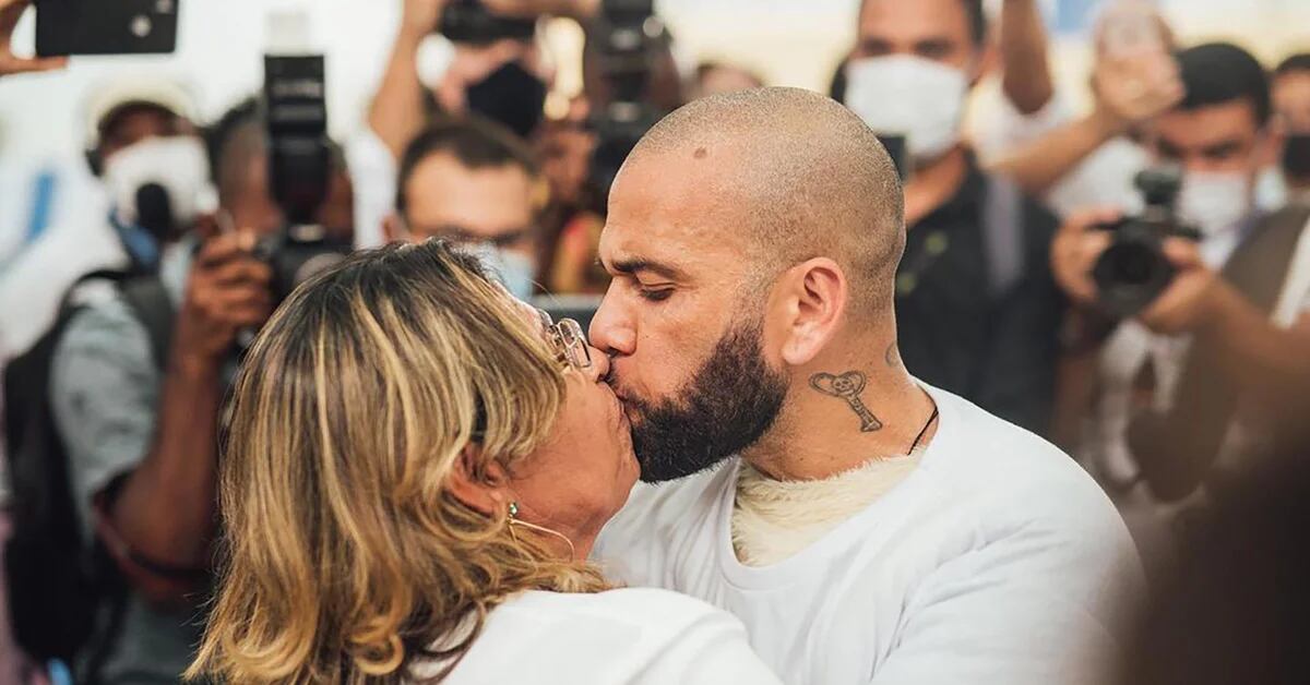 Message from Dani Alves’ mother amid sexual assault investigation