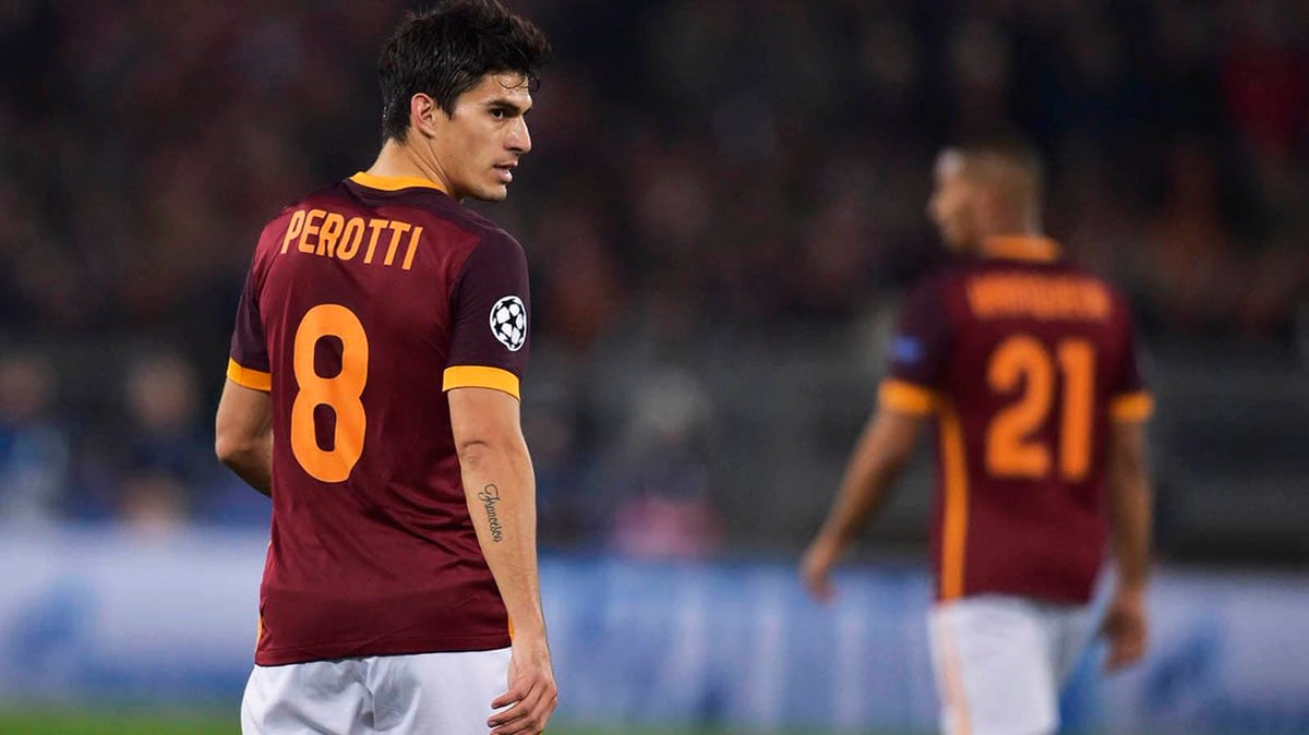 Diego Perotti ejecutó uno de los peores penales del año para la Roma