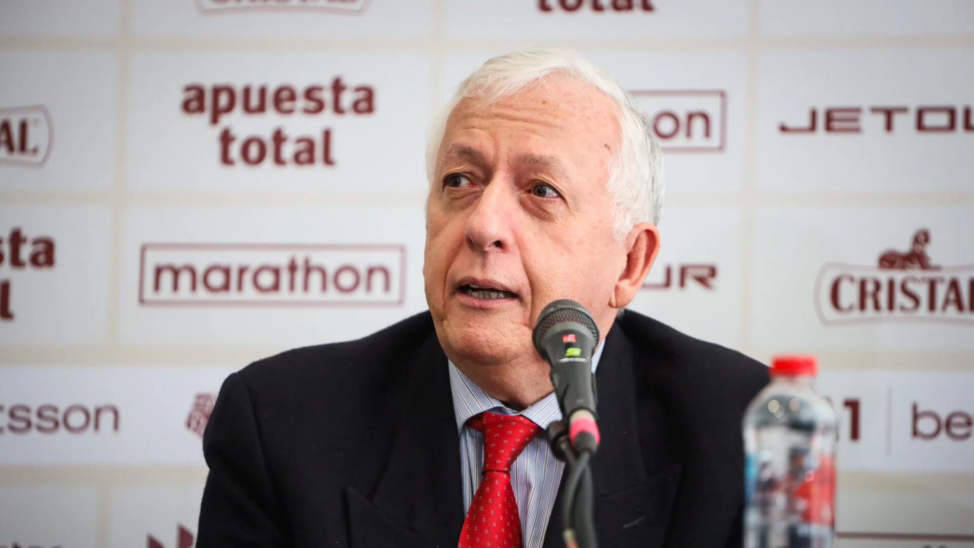 Antonio García Pye se opuso a que Universitario arme un superequipo para el centenario: “No quebraremos el club”