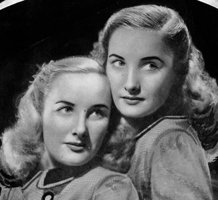 Las gemelas Mirtha y Silvia Legrand, durante su juventud