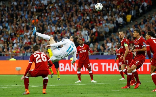 Gareth Bale convirtió un gran gol de chilena en la final de Kiev