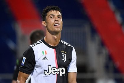 Cristiano Ronaldo se prepara con la Juventus para enfrentarse al Olympique de Lyon en la Champions League (REUTERS)