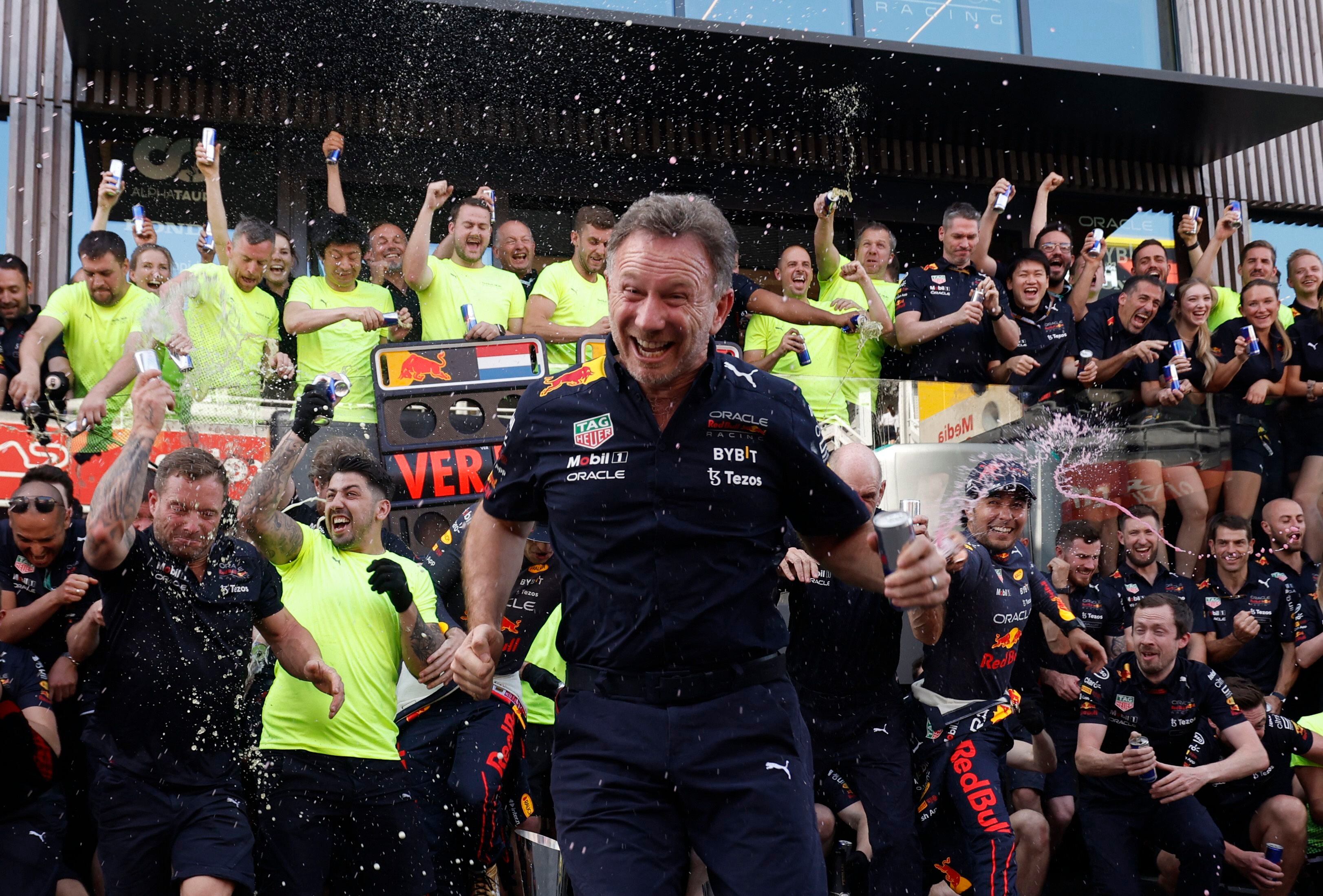 Formula One F1 - Spanish Grand Prix - Circuit de Barcelona-Catalunya, Barcelona, Spain - May 22, 2022 Team principal Christian Horner celebrates with the Red Bull team after drivers Max Verstappen and Sergio Perez finish in first and second place REUTERS/Albert Gea