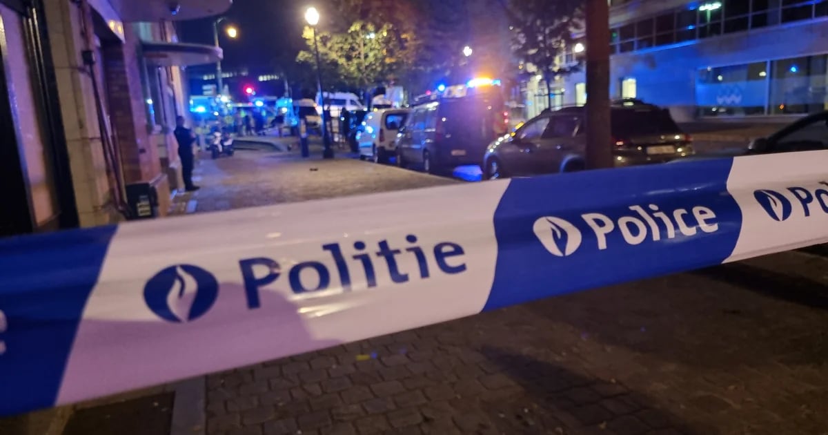 La policía belga arrestó a un sospechoso en relación con un ataque terrorista que mató a dos personas en Bruselas.