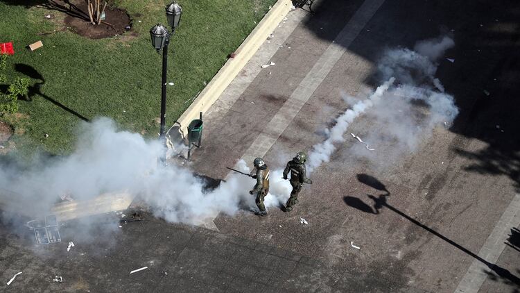 Este lunes se vivió una nueva jornada de violencia en Chile por décimo día consecutivo (Reuters)