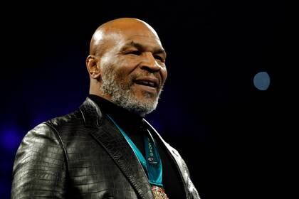 Mike Tyson destacó a Tyson Fury y a Deontay Wilder como dos de sus boxeadores favoritos (Reuters)