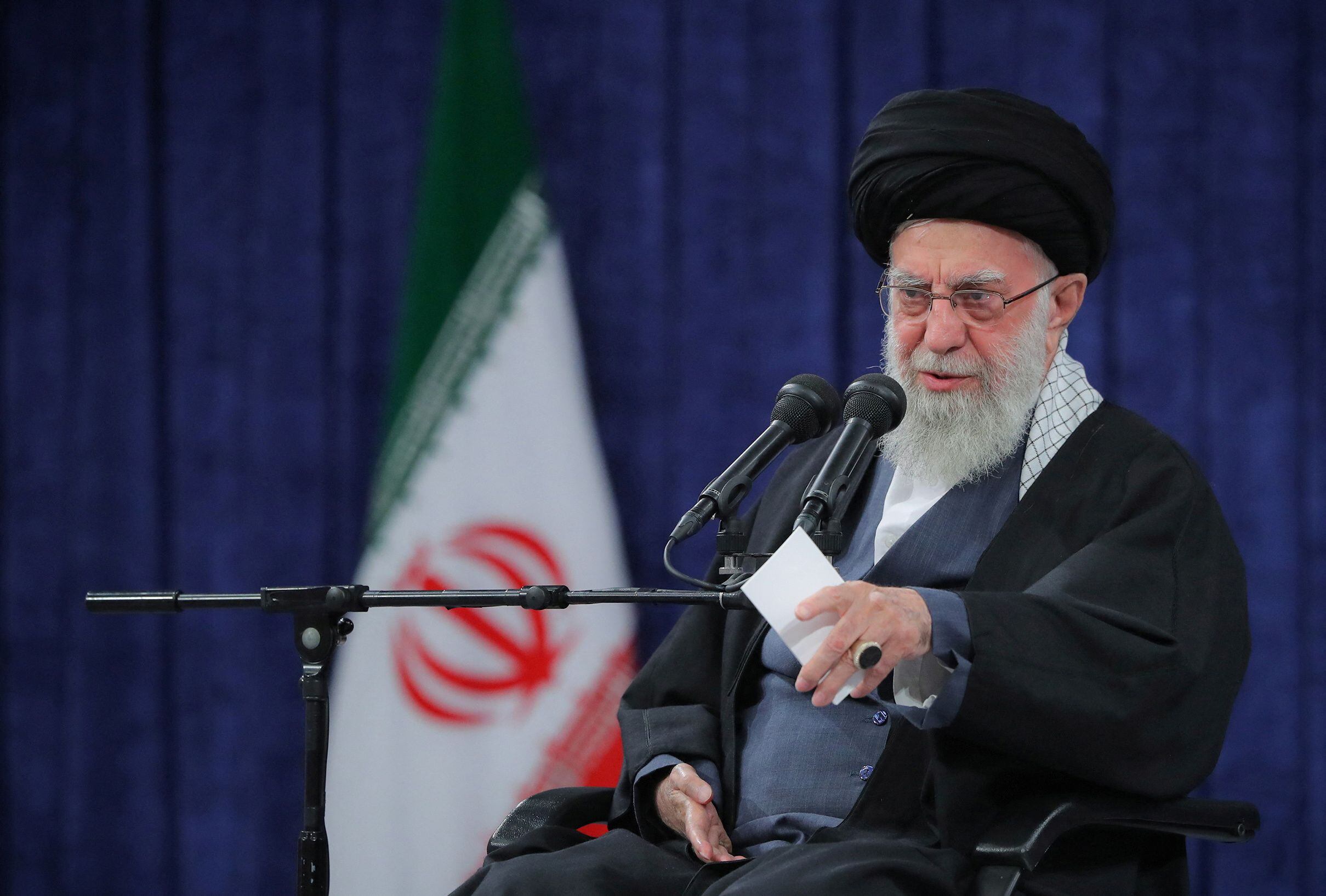 Este miércoles, el líder supremo de Irán prometió el “colapso y la destrucción” de Israel tras el ataque contra el consulado (REUTERS)