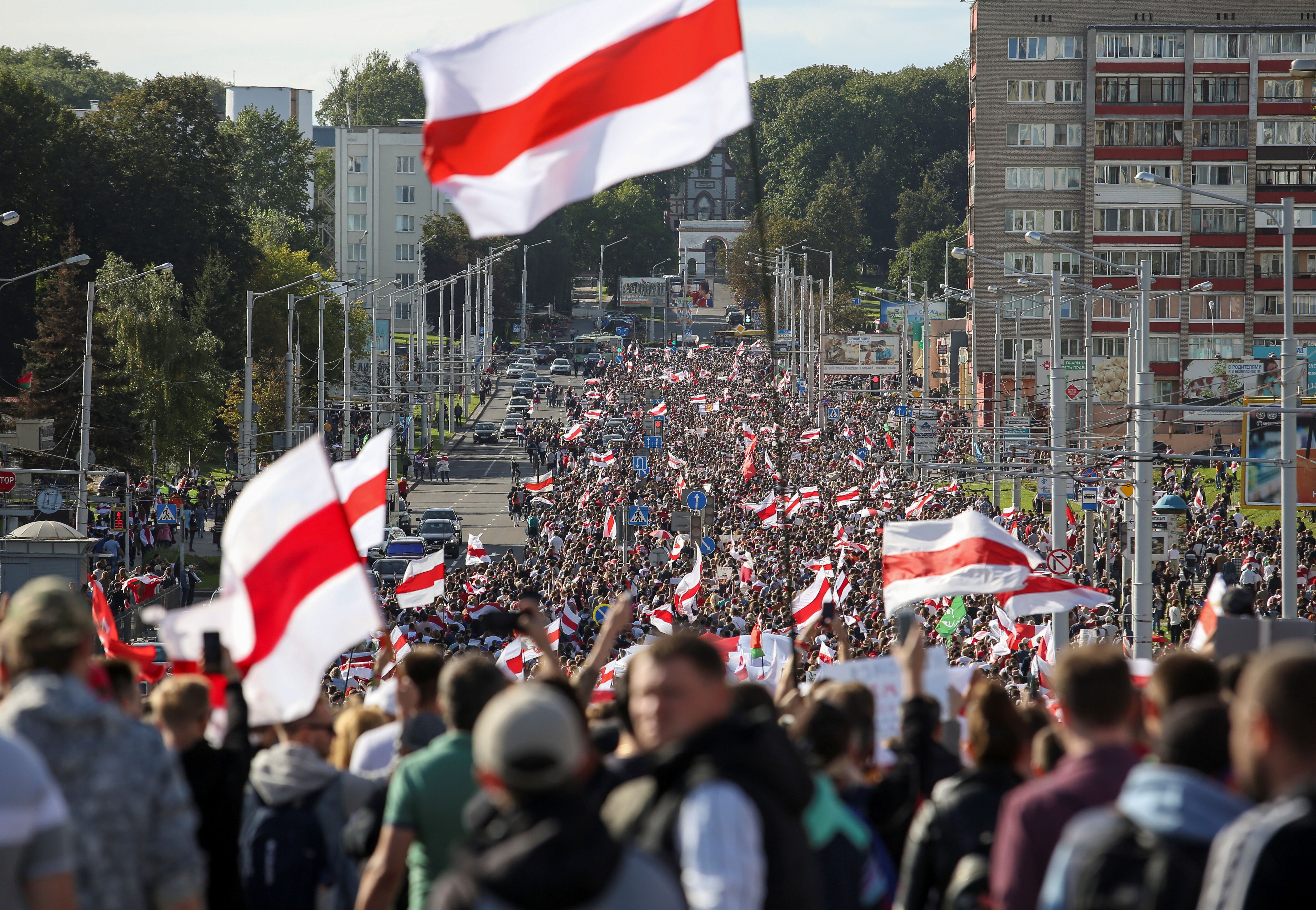 Opposition supporters take part in a rally against police brutality following protests to reject the presidential election results in Minsk, Belarus September 13, 2020.  Tut.By via REUTERS REUTERS  ATTENTION EDITORS - THIS IMAGE WAS PROVIDED BY A THIRD PARTY. NO RESALES. NO ARCHIVES. MANDATORY CREDIT