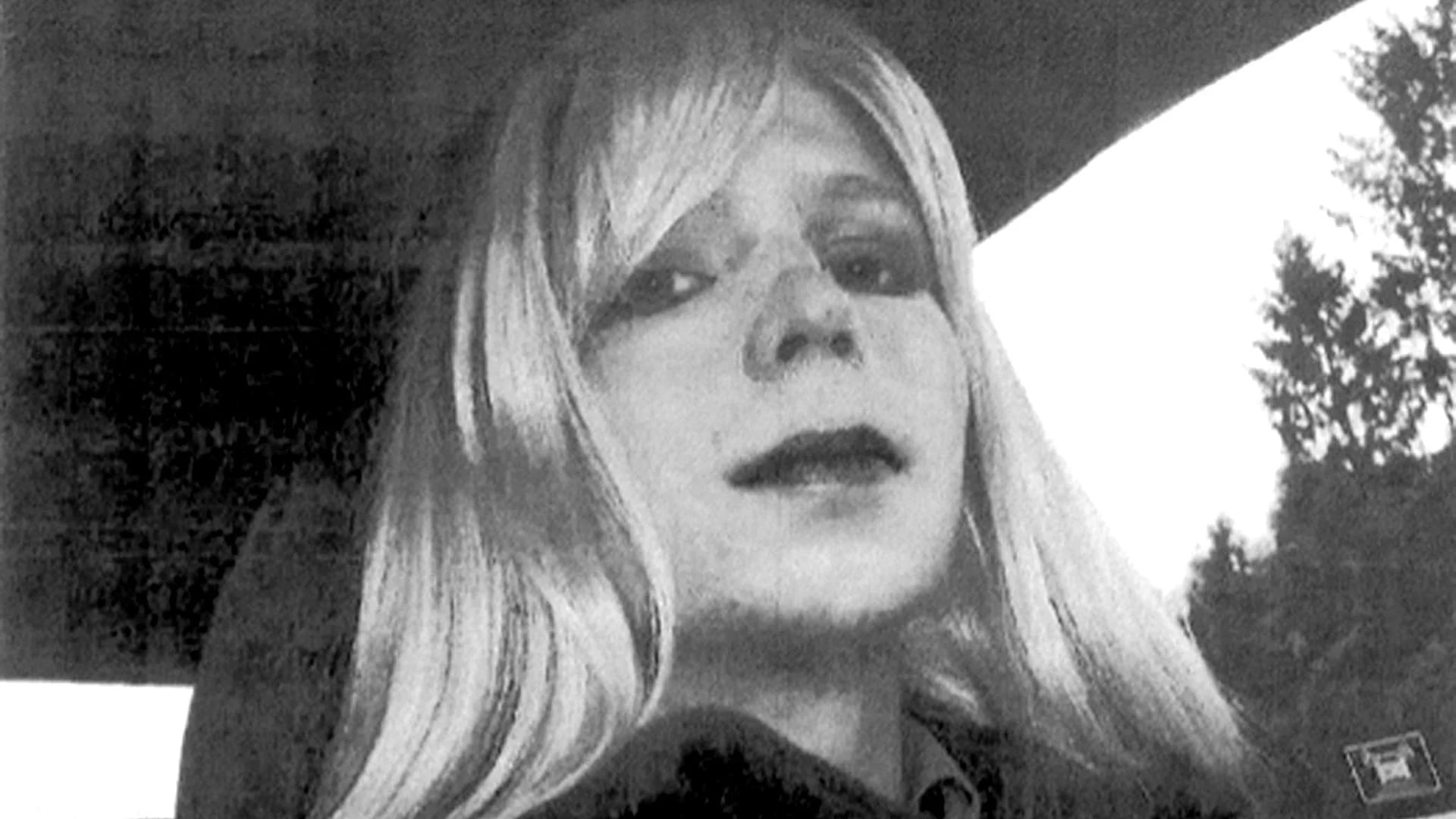 Chelsea Manning habría cometido un intento de suicidio en la prisión (AP)