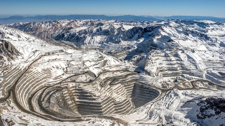 Vista aérea de la mina Andina, sobre la Cordillera de los Andes y a unos 65 kilómetros de Santiago (Tomas Munita/Bloomberg)