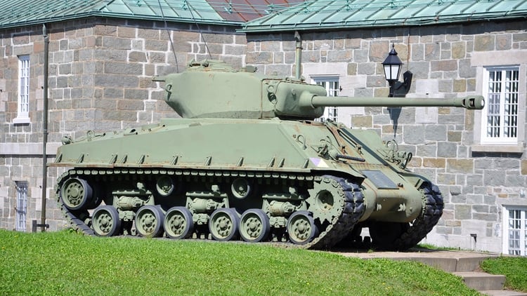para - Polonia busca adquirir tanques de la 2GM para museo HV2IBIU3HRBMNNPL7OLOUHW46M