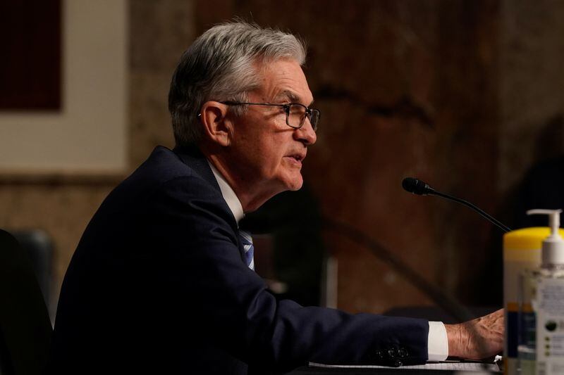 El presidente de la Reserva Federal, Jerome Powell, presenta testimonio ante Comisión Bancaria del Senad, Capitolio, Washington, EEUU, 30 noviembre 2021.REUTERS/Elizabeth Frantz