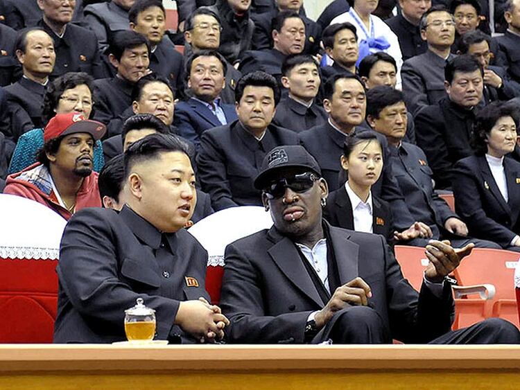 Rodman hizo una extraña amistad con el líder norcoreano Kim Jong-un.( AFP)
