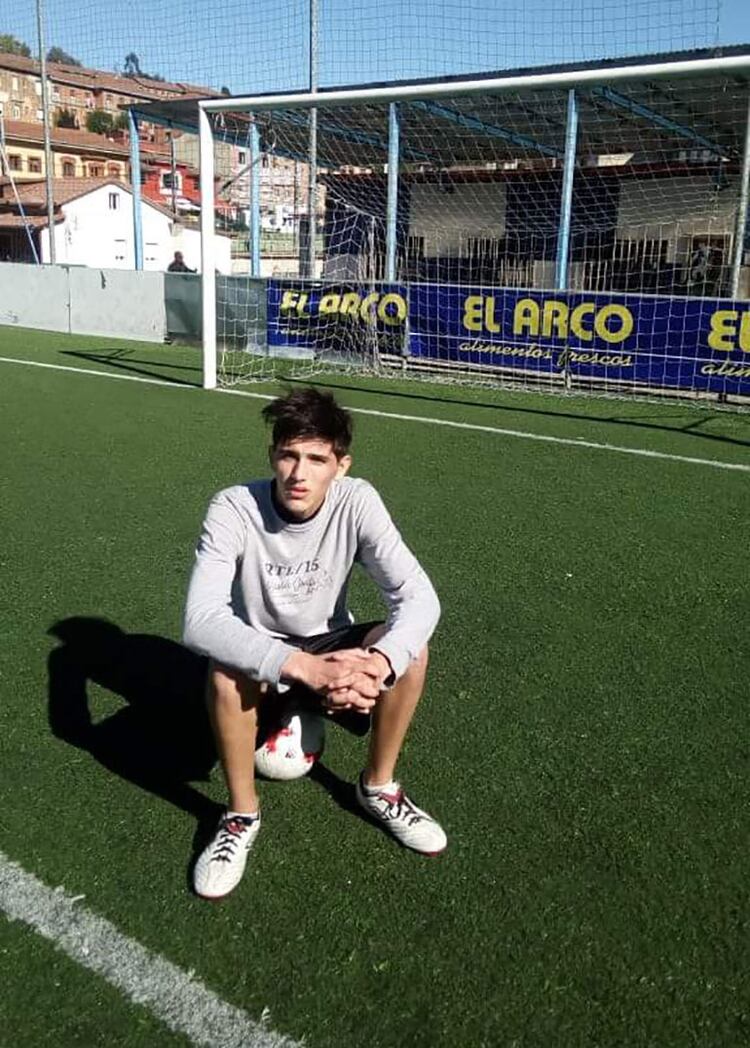 Brandon Quintana, el jugador que se fue de Chacarita por la gira en España