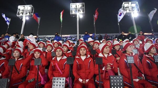 Porristas del equipo norcoreano. Los espías rusos intentaron inculpar a Corea del Norte (AFP)