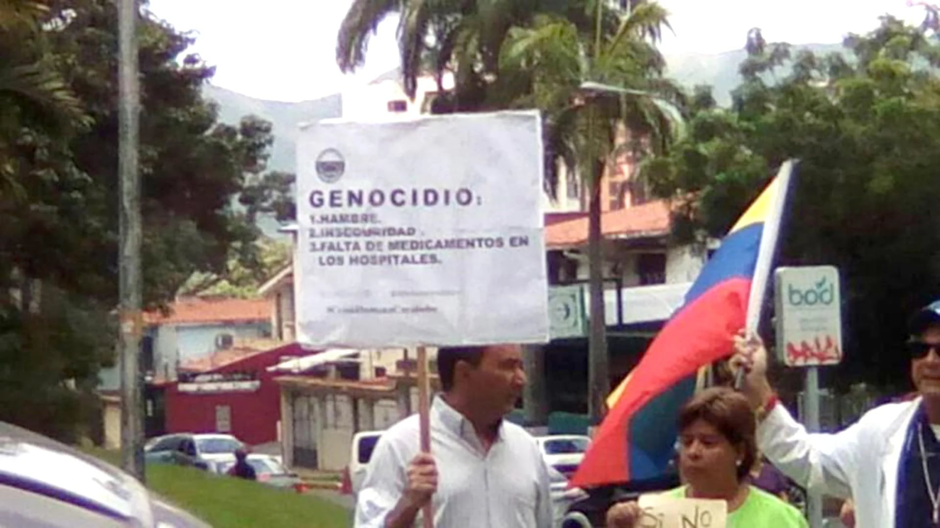 Los manifestantes responsabilizar al régimen de Nicolás Maduro por la crisis sanitaria