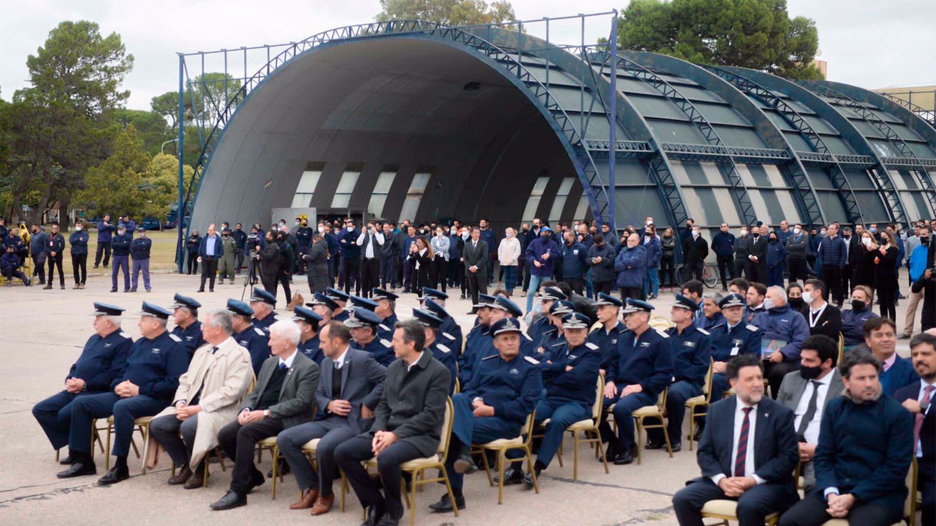 entrega aviones pampa fadea 2022 jorge taiana mirta iriondo