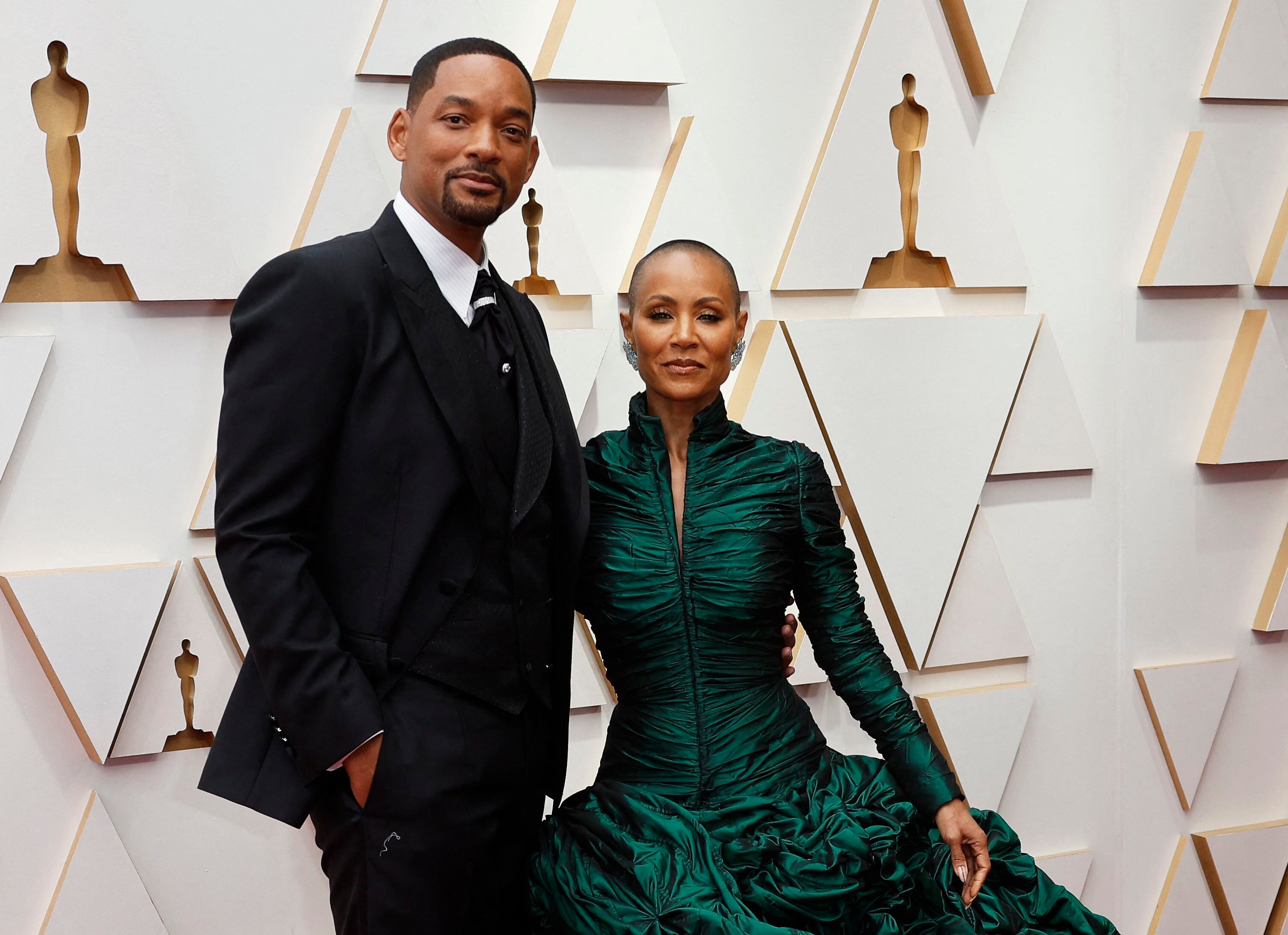 Will Smith y Jada Pinkett Smith en la alfombra roja de los Oscars (REUTERS/Eric Gaillard)
