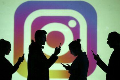 En Twitter, el responsable de Instagram, Adam Mosseri, incidió que “el fallo no estaba relacionado con el contenido” (REUTERS/Dado Ruvic)