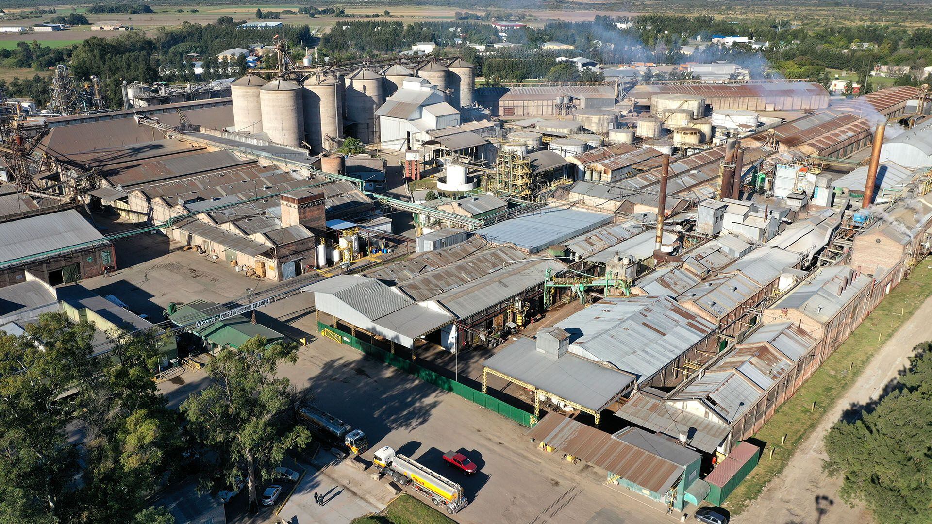 Vista aérea de instalaciones de Vicentin en Avellaneda, Santa Fe