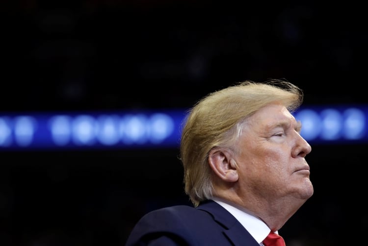 El presidente Trump anunció la vuelta de los aranceles para la Argentina y Brasil a través de Twitter (REUTERS/Yuri Gripas)
