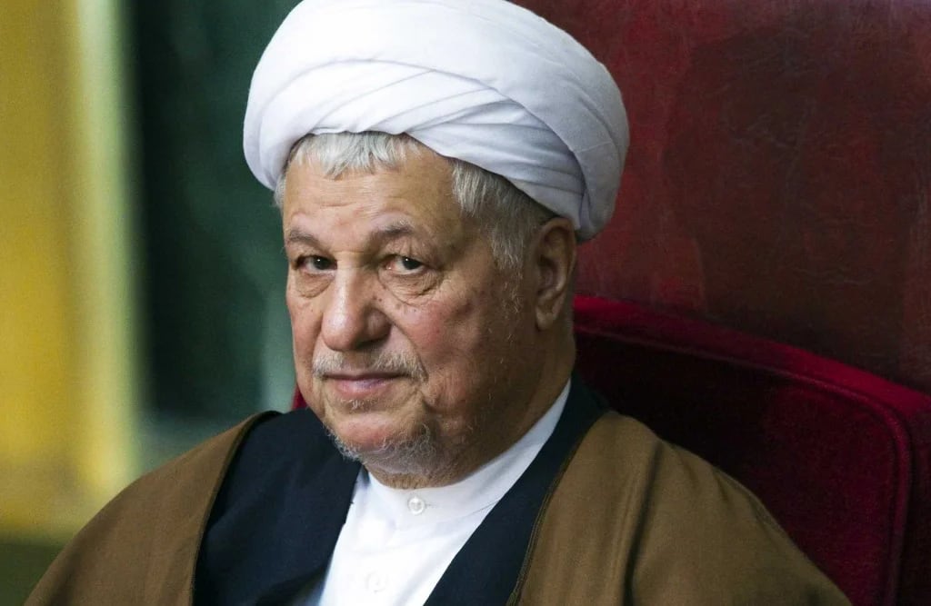 El ex presidente iraní, Alí Rafsanjani, utiliza turbante blanco, de un rango político y religioso inferior al negro (Reuters)