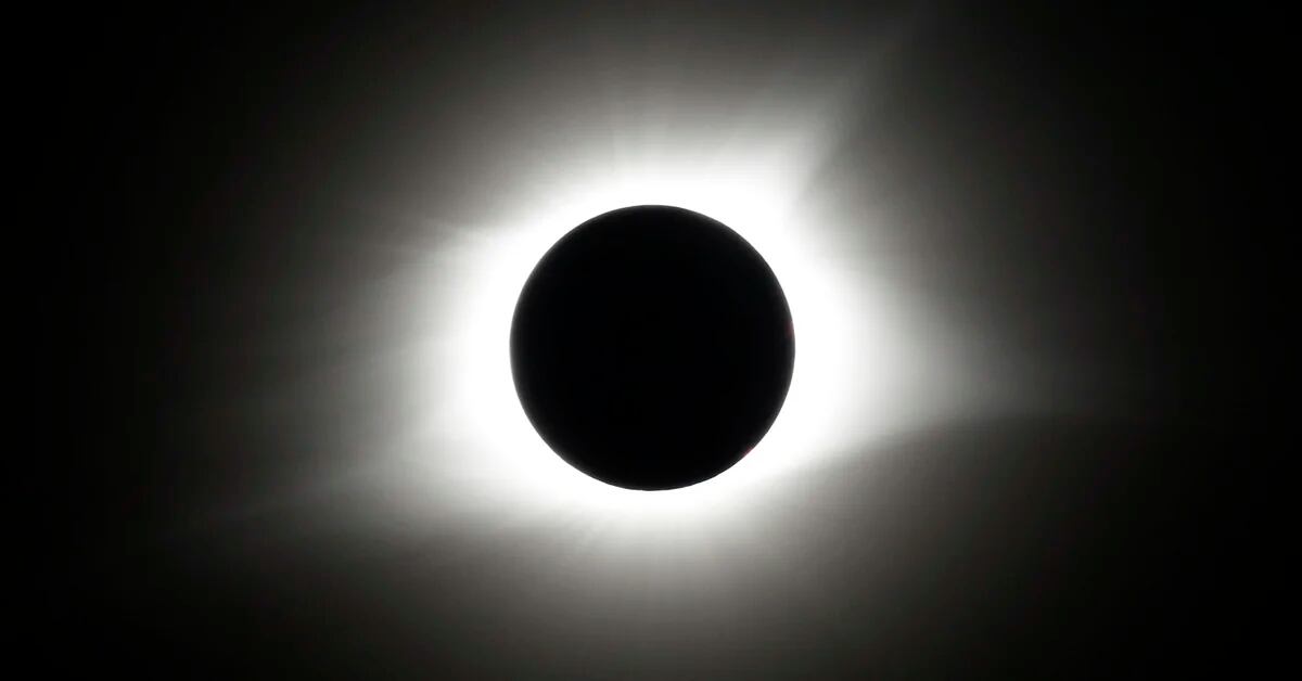 Un anno per l’eclissi solare totale in Messico, USA e Canada