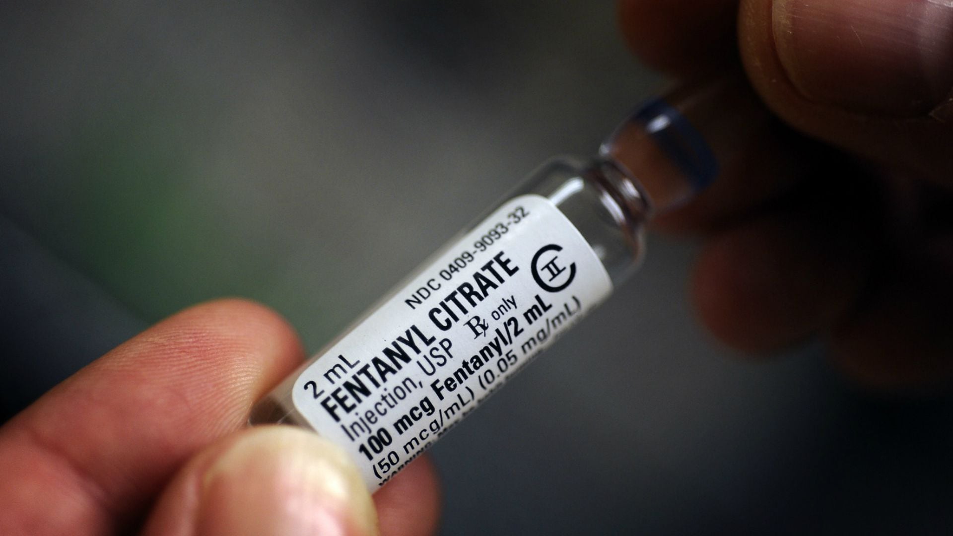 Cuando se produce una sobredosis de fentanilo, la respiración se puede hacer muy lenta o detenerse por completo (Huffington Post)