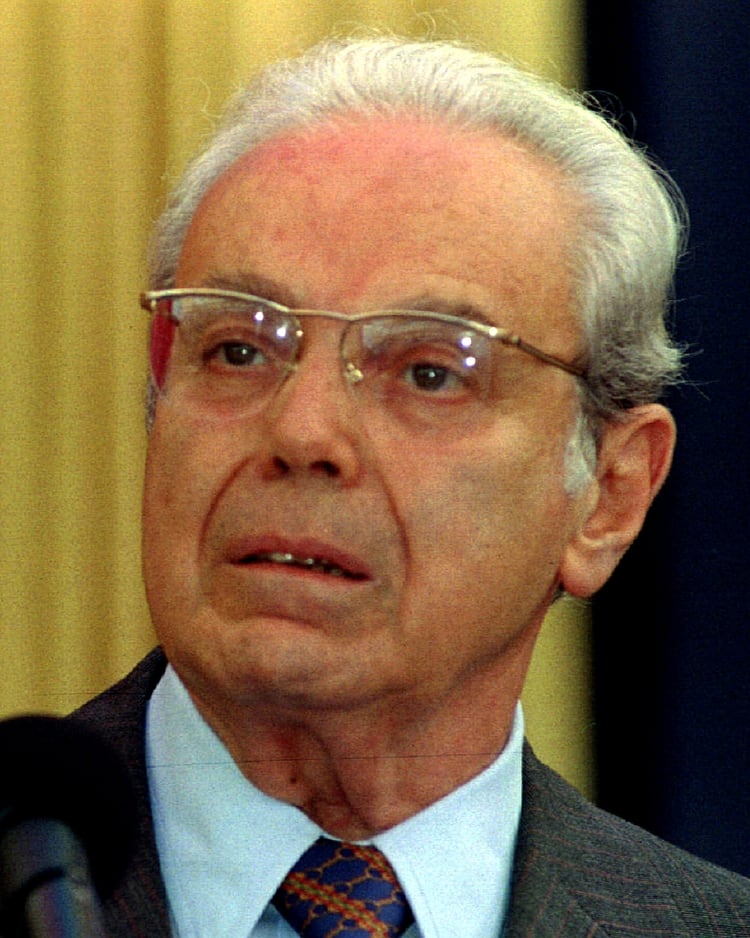 Javier Perez de Cuellar,
