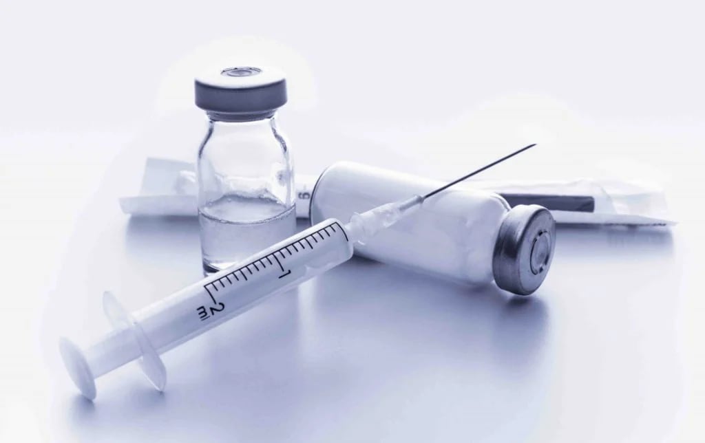 ¿Qué hay de realidad en el mito de que la vacuna enferma? (Shutterstock)