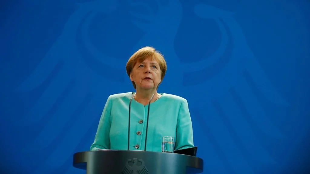 La canciller alemana, Angela Merkel, convocó un consejo de seguridad (Reuters)