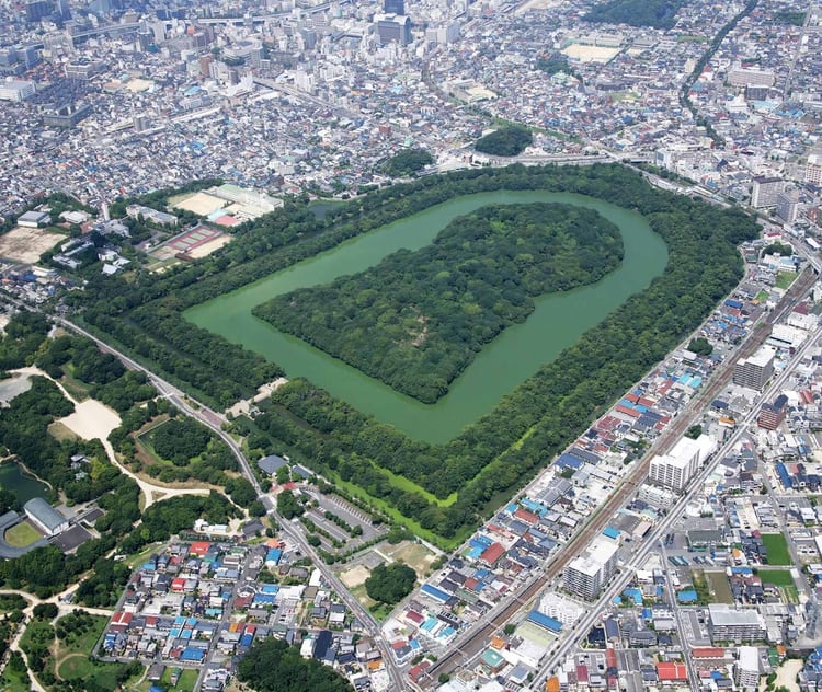 Los antiguos túmulos funerarios de Japón fueron destacados por la Unesco (UNESCO)