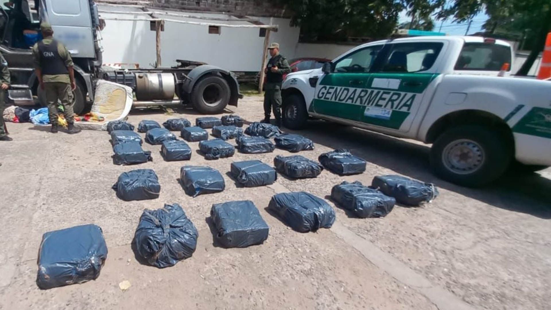 Jujuy: camión con más de 620 kilos de cocaína