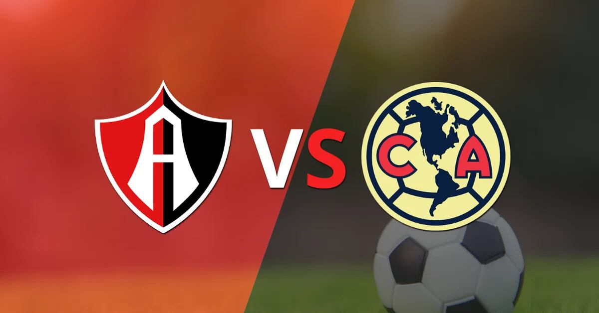 The complementary stage begins!  Club America leads with a score of 2-1