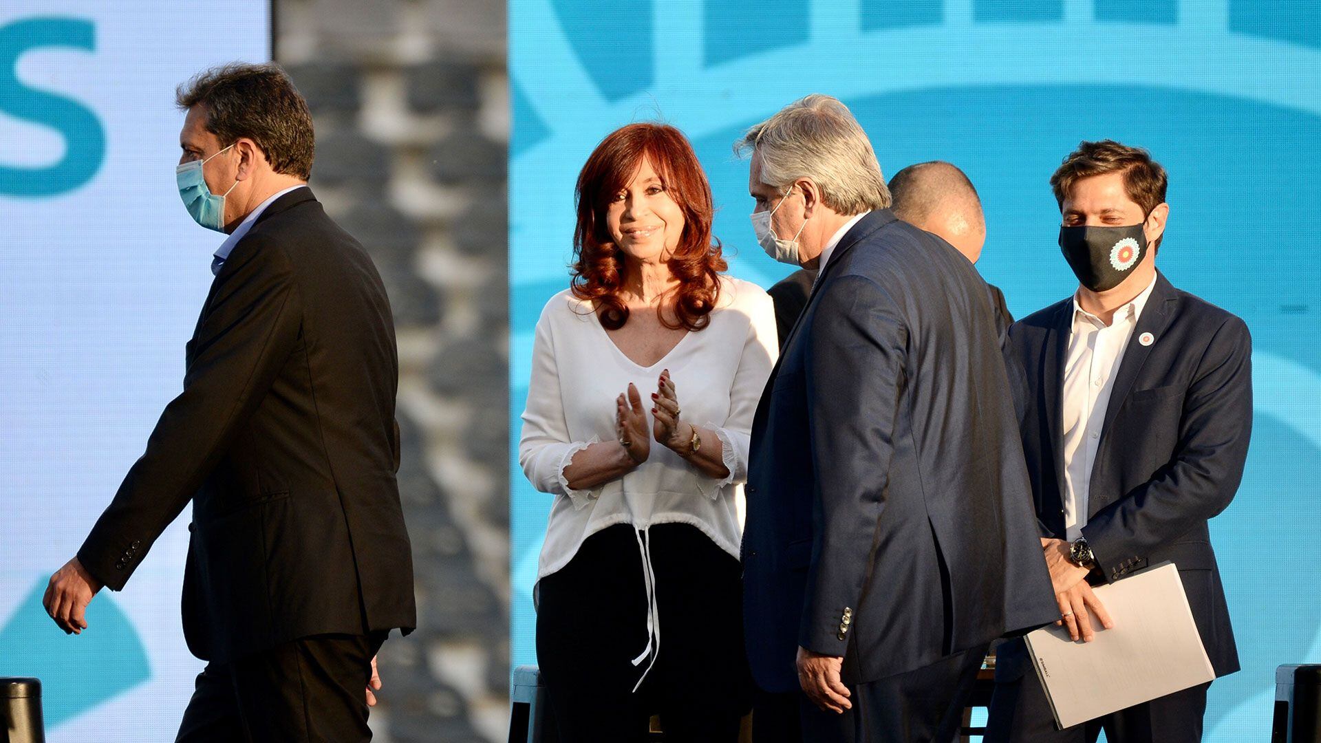 acto en el estadio unico de la plata Alberto Fernández y Cristina Kirchner con Sergio Massa y Axel Kicillof