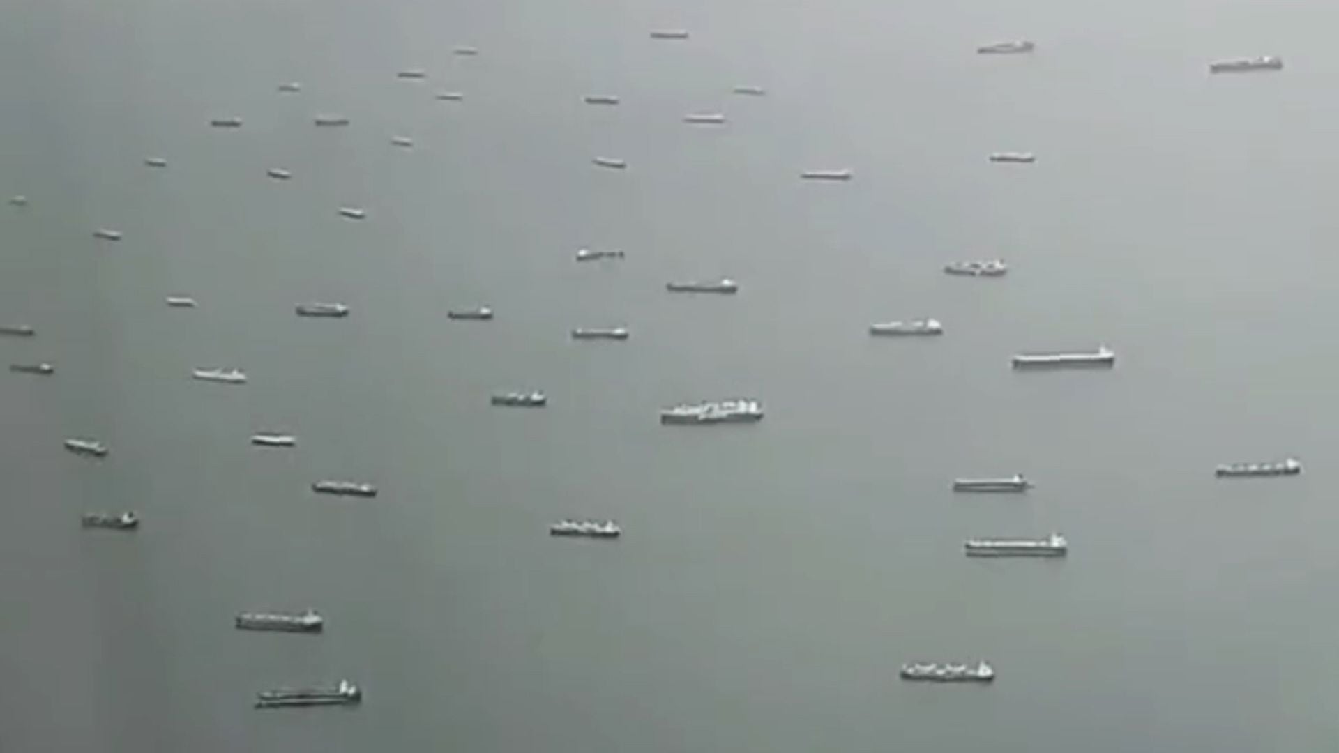 Unos 130 buques, a ambos lados del Canal, dan cuenta de demoras de entre 15 a 19 días