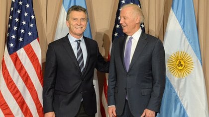 Mauricio Macri junto a Joe Biden en Davos 2016 
