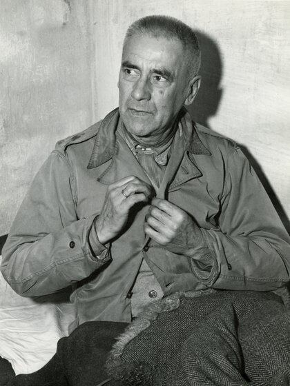 Wilhelm Frick en su celda en noviembre de 1945 (United States Army Signal Corps photographer - Harvard Law School Library, Harvard University) 