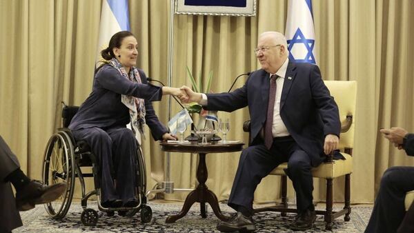 Michetti con el presidente Reuven Rivlin en su visita a Israel, en enero de este año