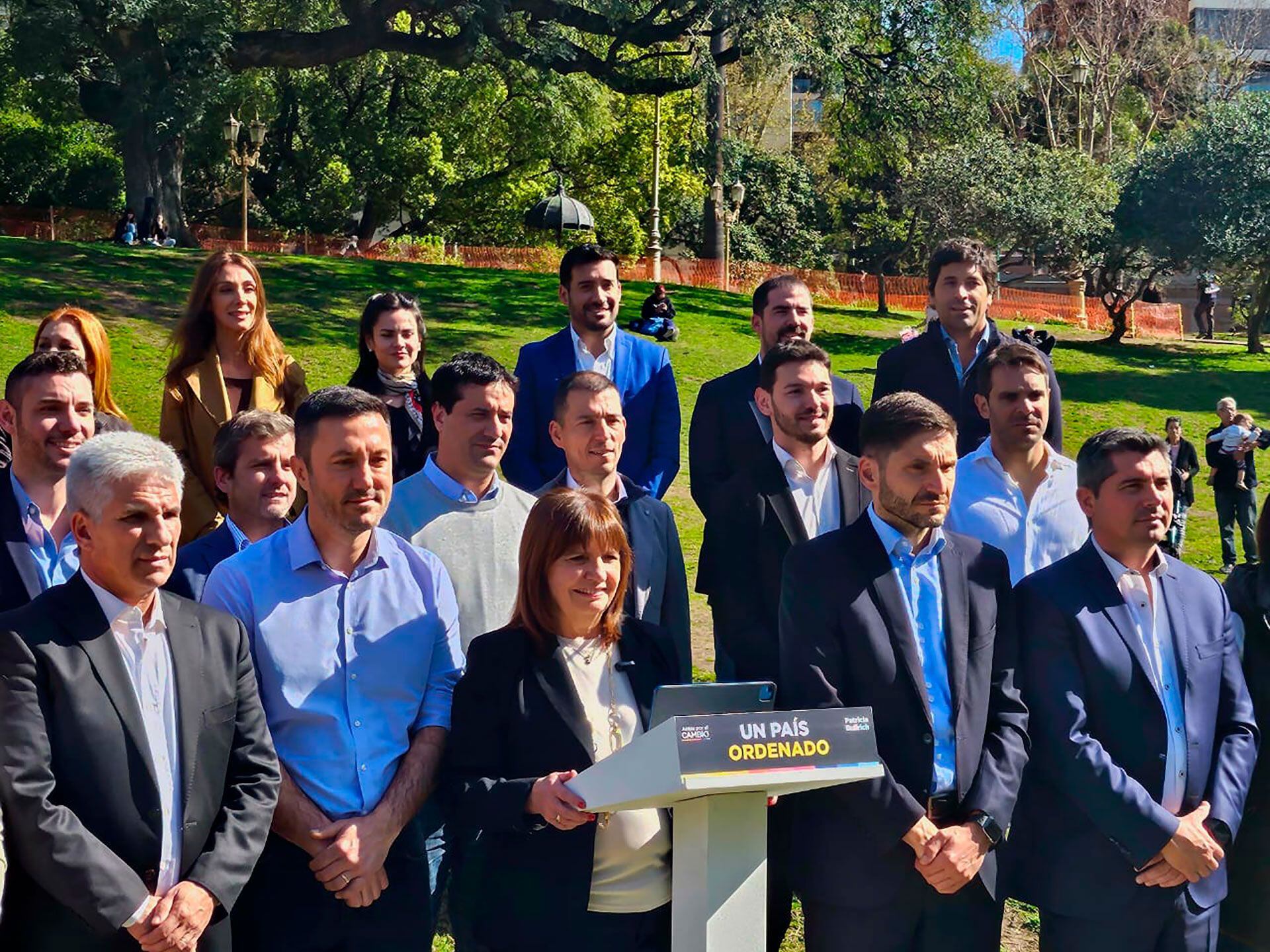 Patricia Bullrich con gobernadores electos y líderes jóvenes de Juntos por el Cambio