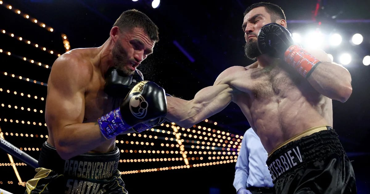 Unstoppable: Artur Beterbiev knocked out Smith Jr, went undefeated, won the title and will seek revenge for Canelo Álvarez