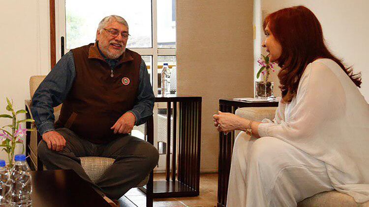 Cristina Kirchner también mantuvo un encuentro con el ex presidente de Paraguay Fernando Lugo
